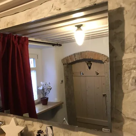 Nyaraló Historisches Tageloehnerhaus Geisingen