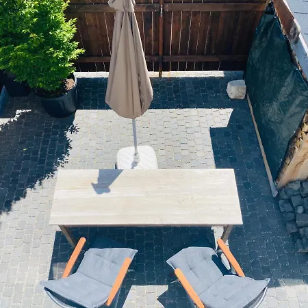 別荘 Historisches Tageloehnerhaus *