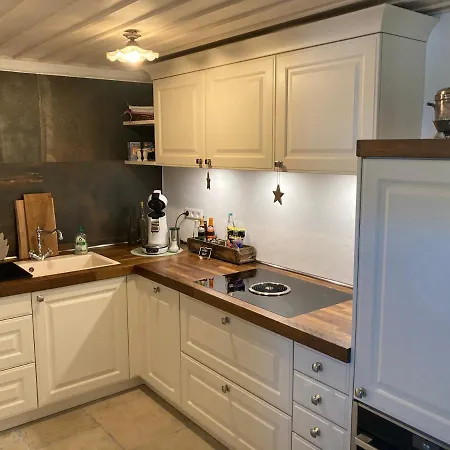 Historisches Tageloehnerhaus Nyaraló